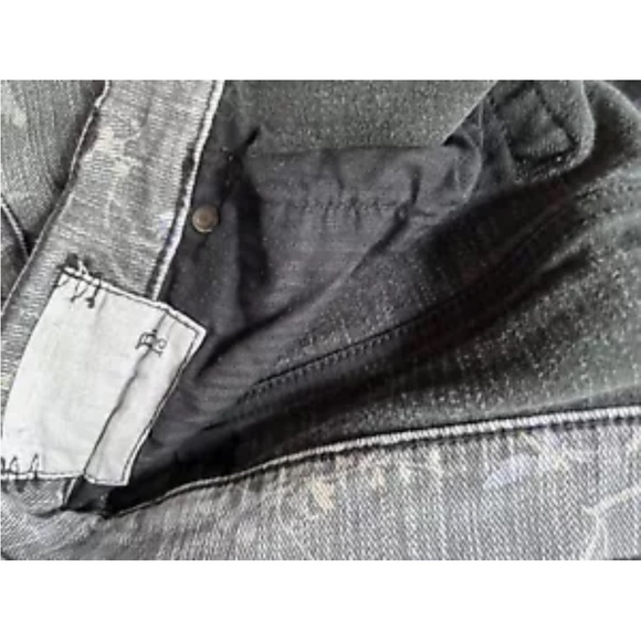 R13 Printed Boyfriend Jeans Faded Black Floral with Leopard Print Cutouts Sz 28 - Picture 5 of 7